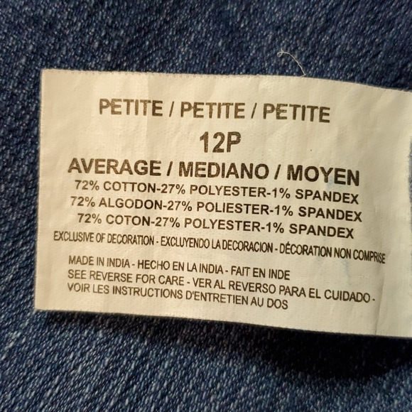 Capris - Picture 6 of 7